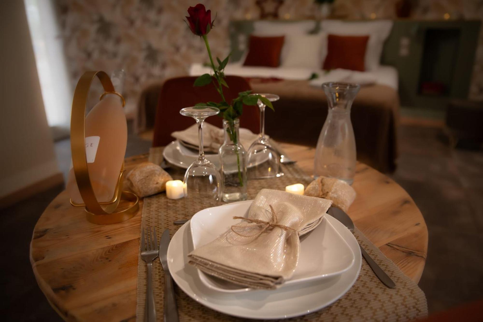 Le Mas Aux Amoureux , Suite Romantique Et Spa Le Barcarès エクステリア 写真