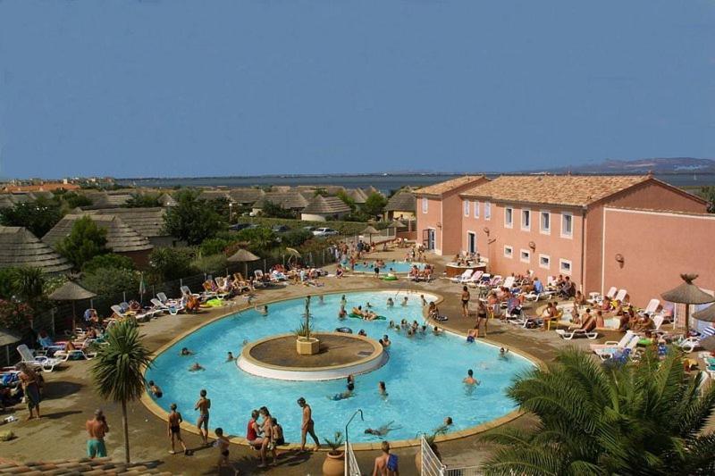 Le Mas Aux Amoureux , Suite Romantique Et Spa Le Barcarès エクステリア 写真